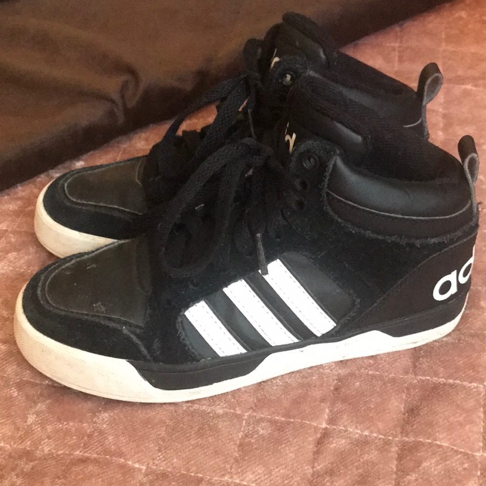 Adidas hi tops ⭐️